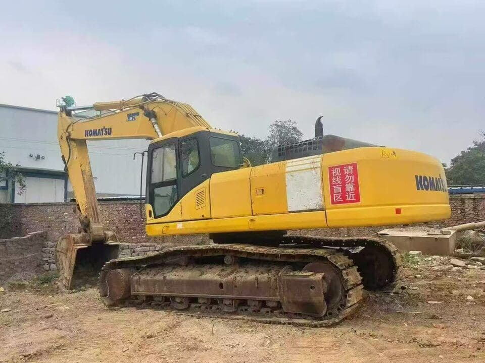 کوماتسو PC400 (دومین دستگاه)